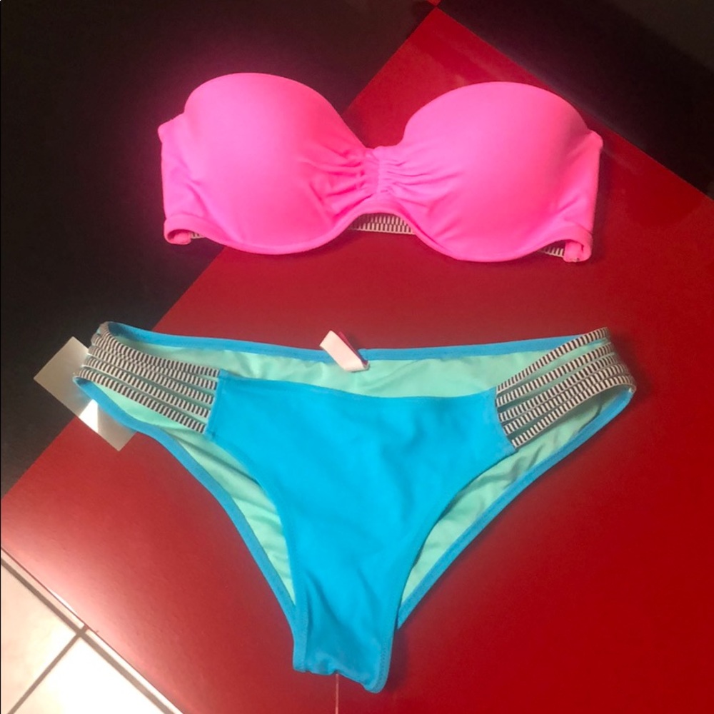 VS bikini set; good condition